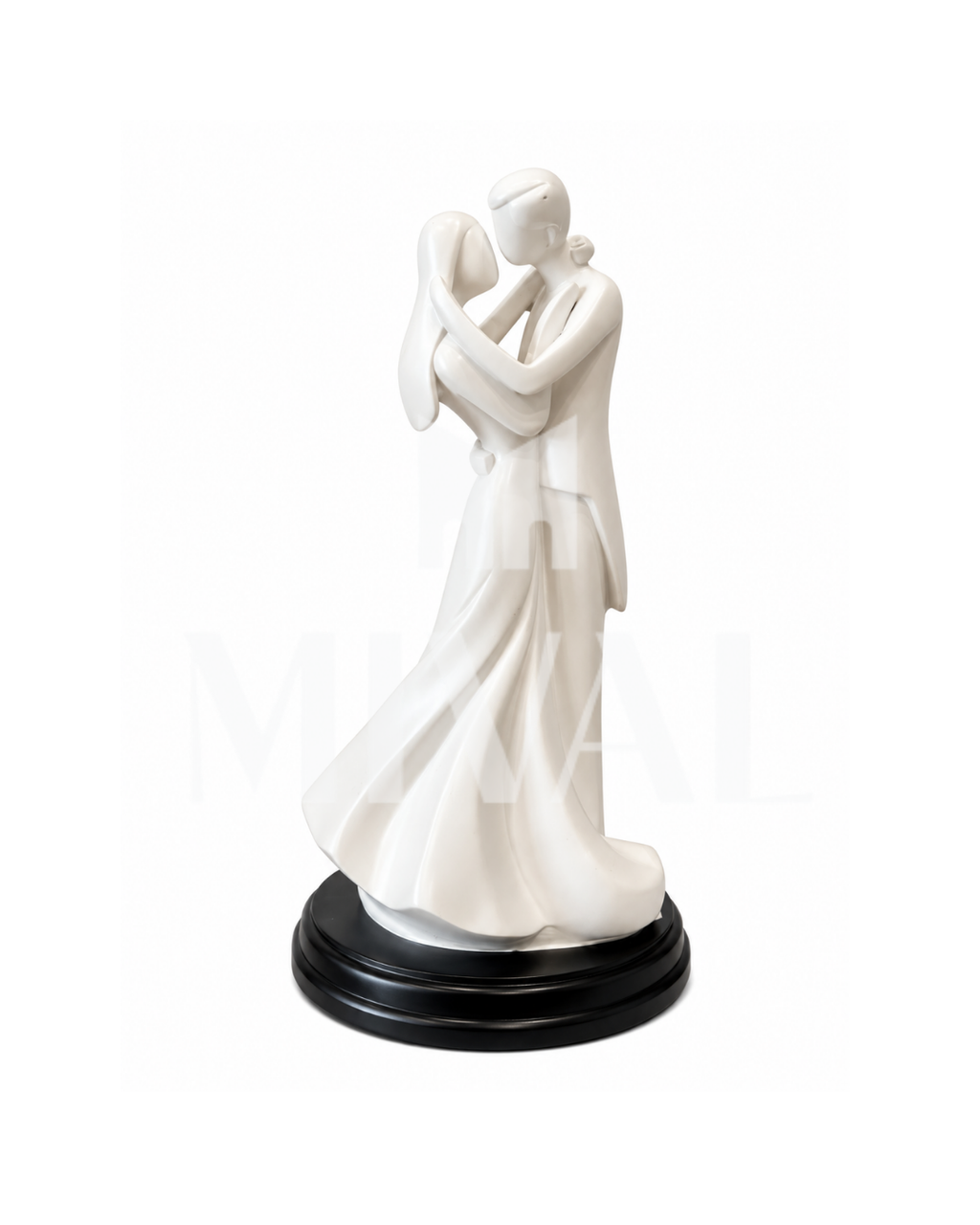 ESCULTURA PAREJA BLANCA BASE NEGRA