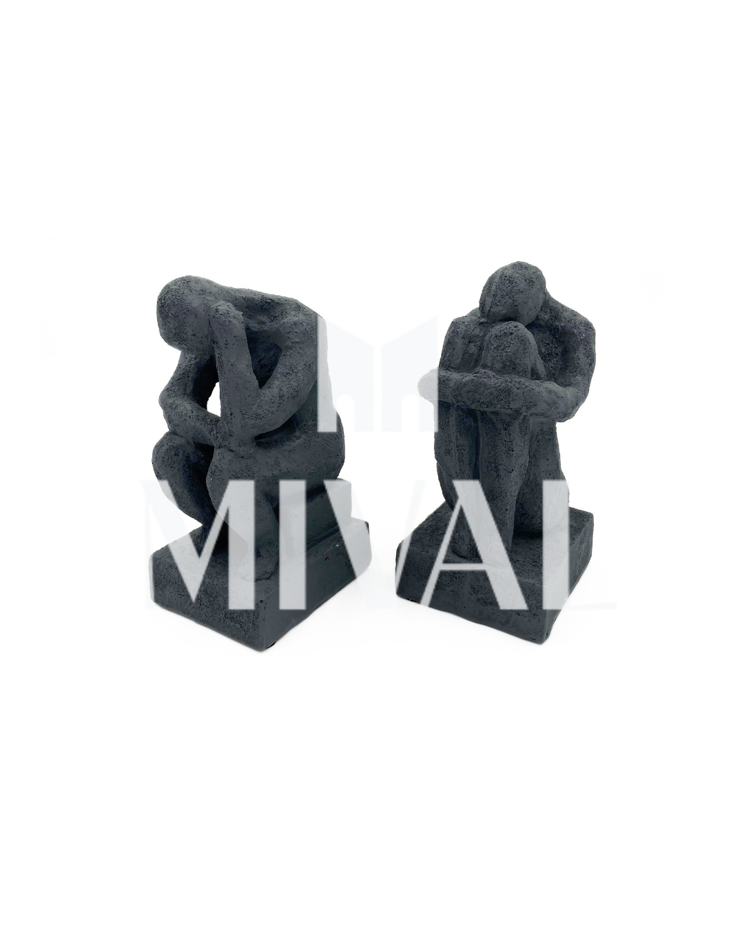 ESCULTURA PERSONAS AGACHADAS