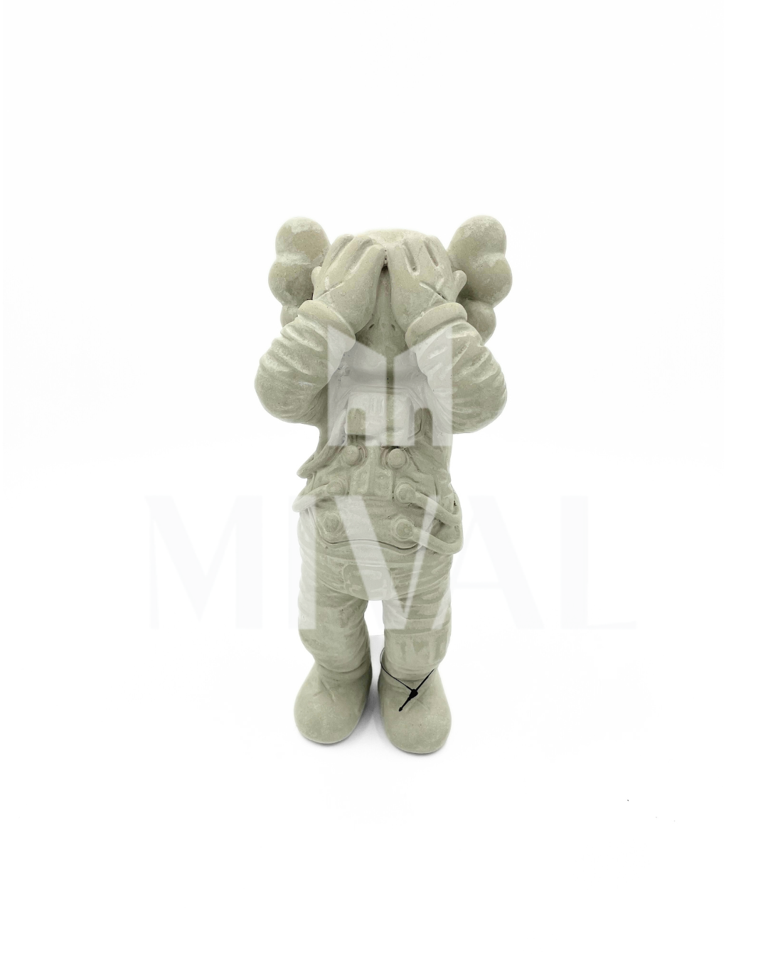 ASTRONAUTA KAWS CEMENTO