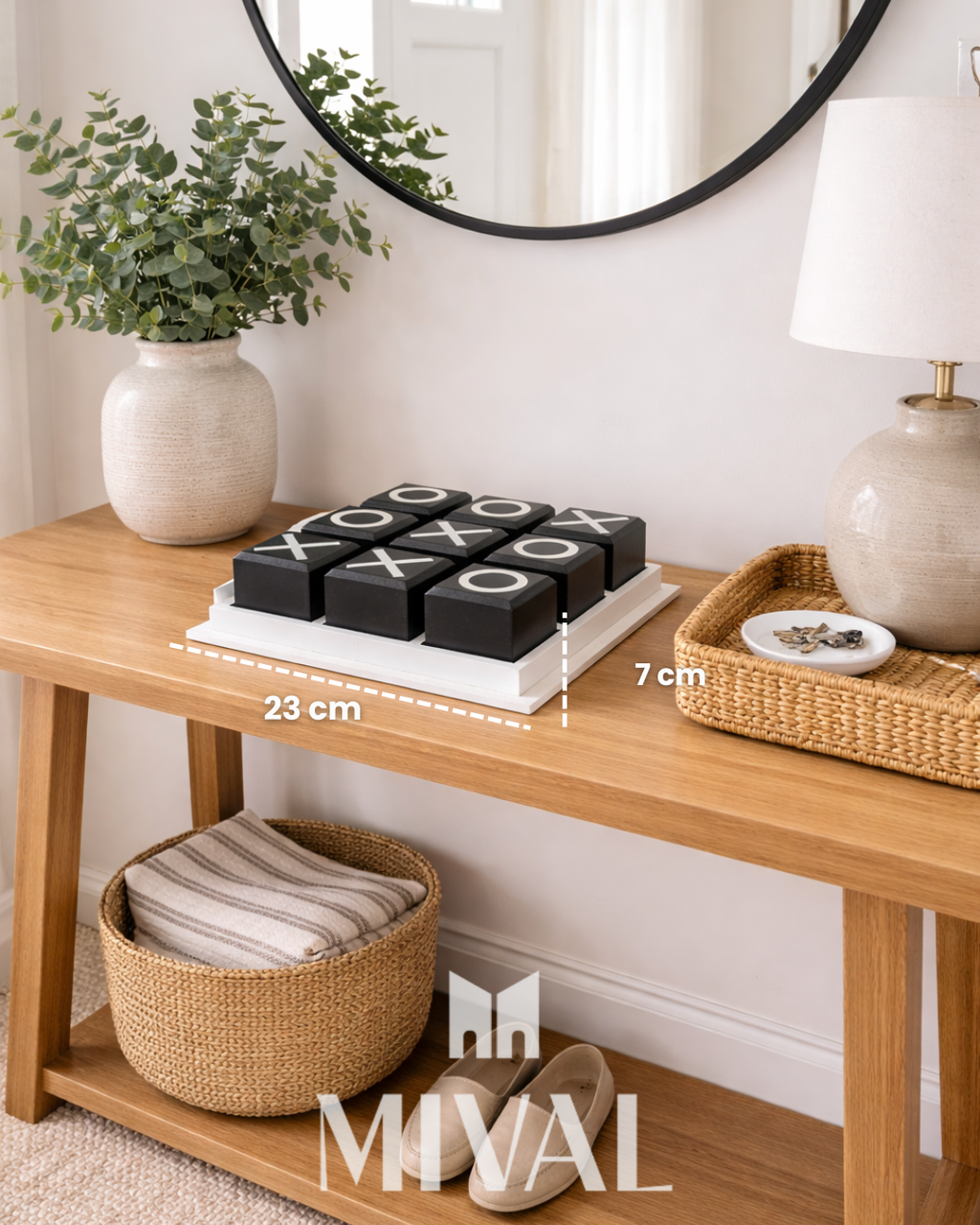 TIC TAC TOE NEGRO CON BLANCO