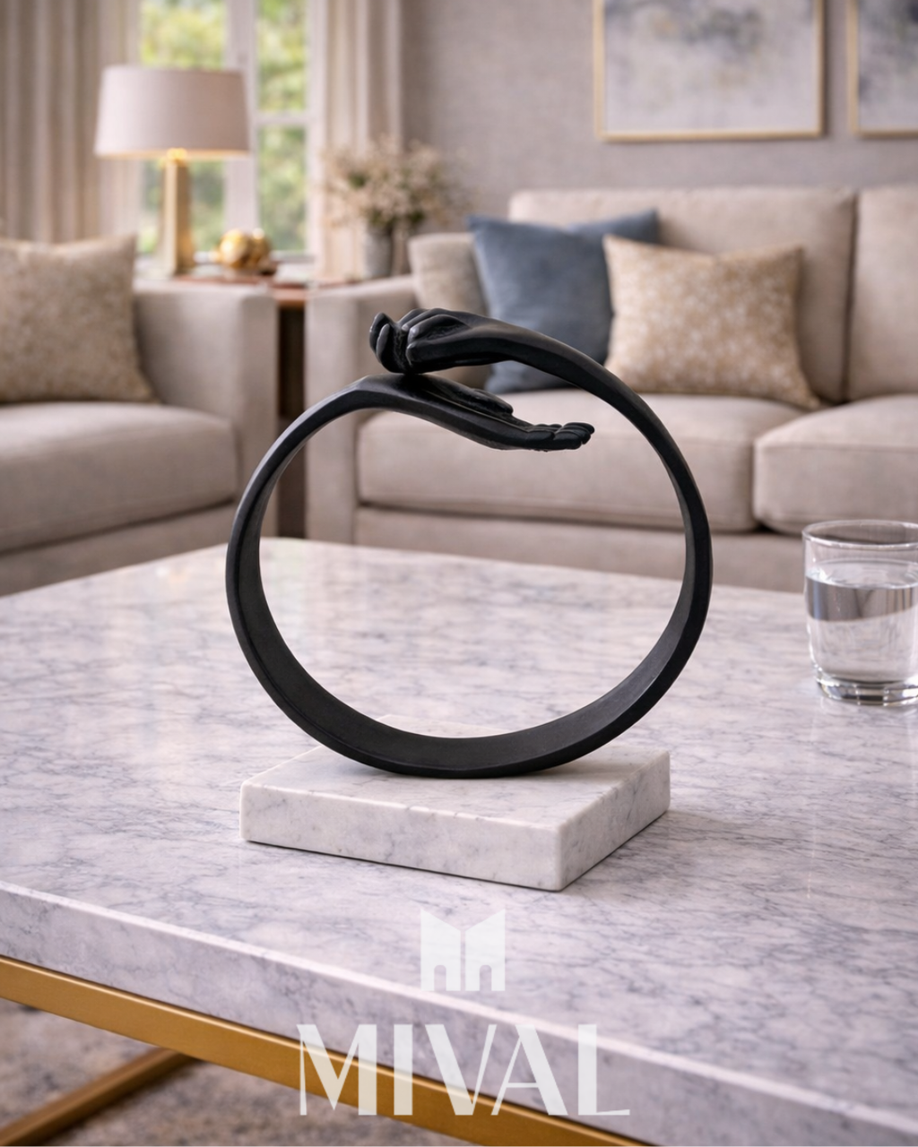 ESCULTURA CIRCULO MANOS