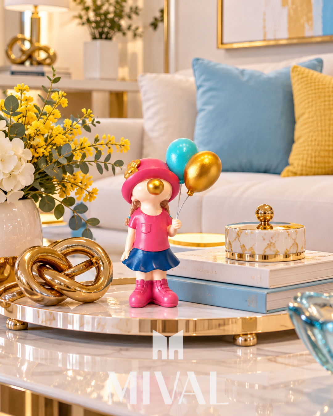 NIÑA CON CHICLE Y GLOBOS