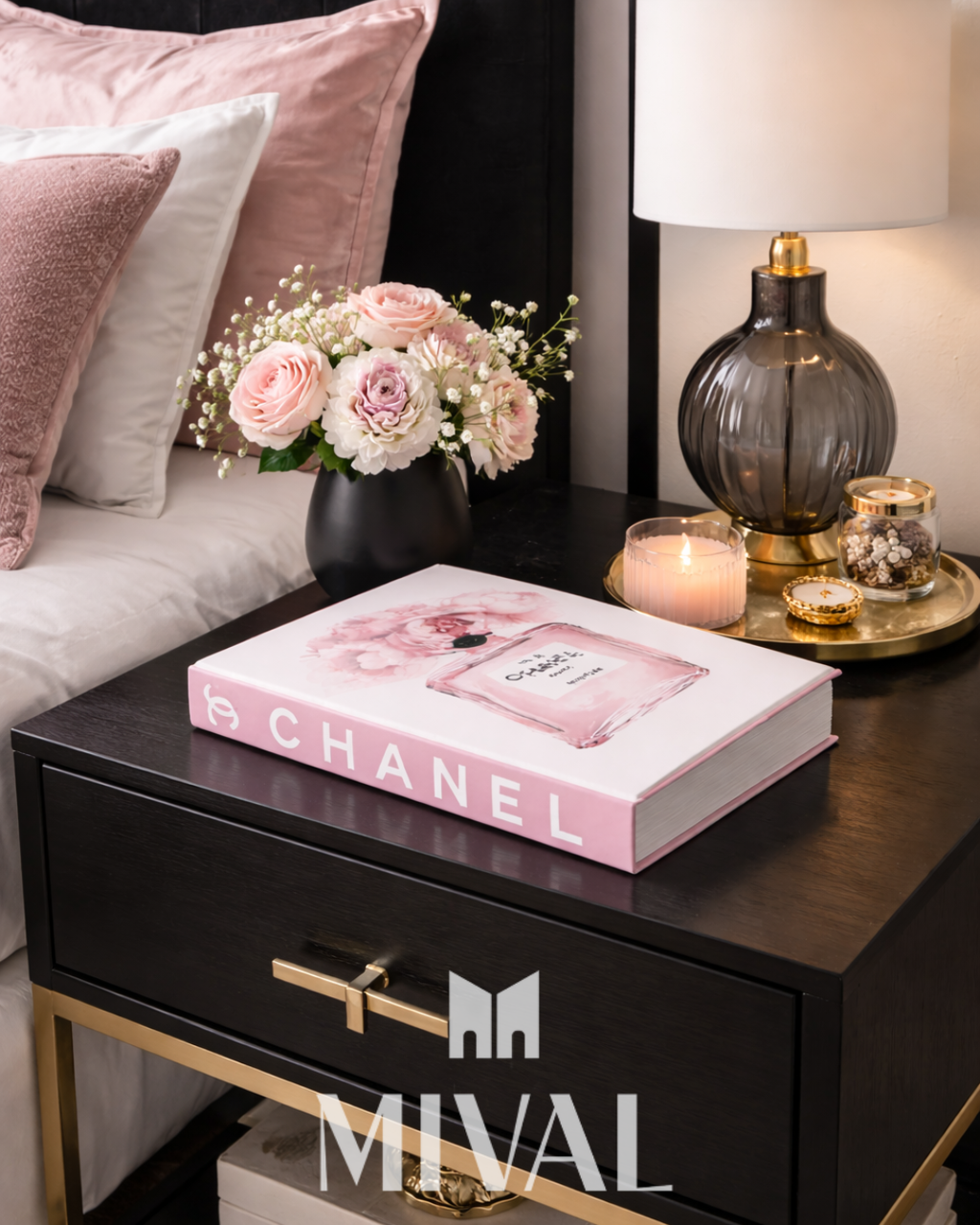 LIBRO CHANEL ROSA