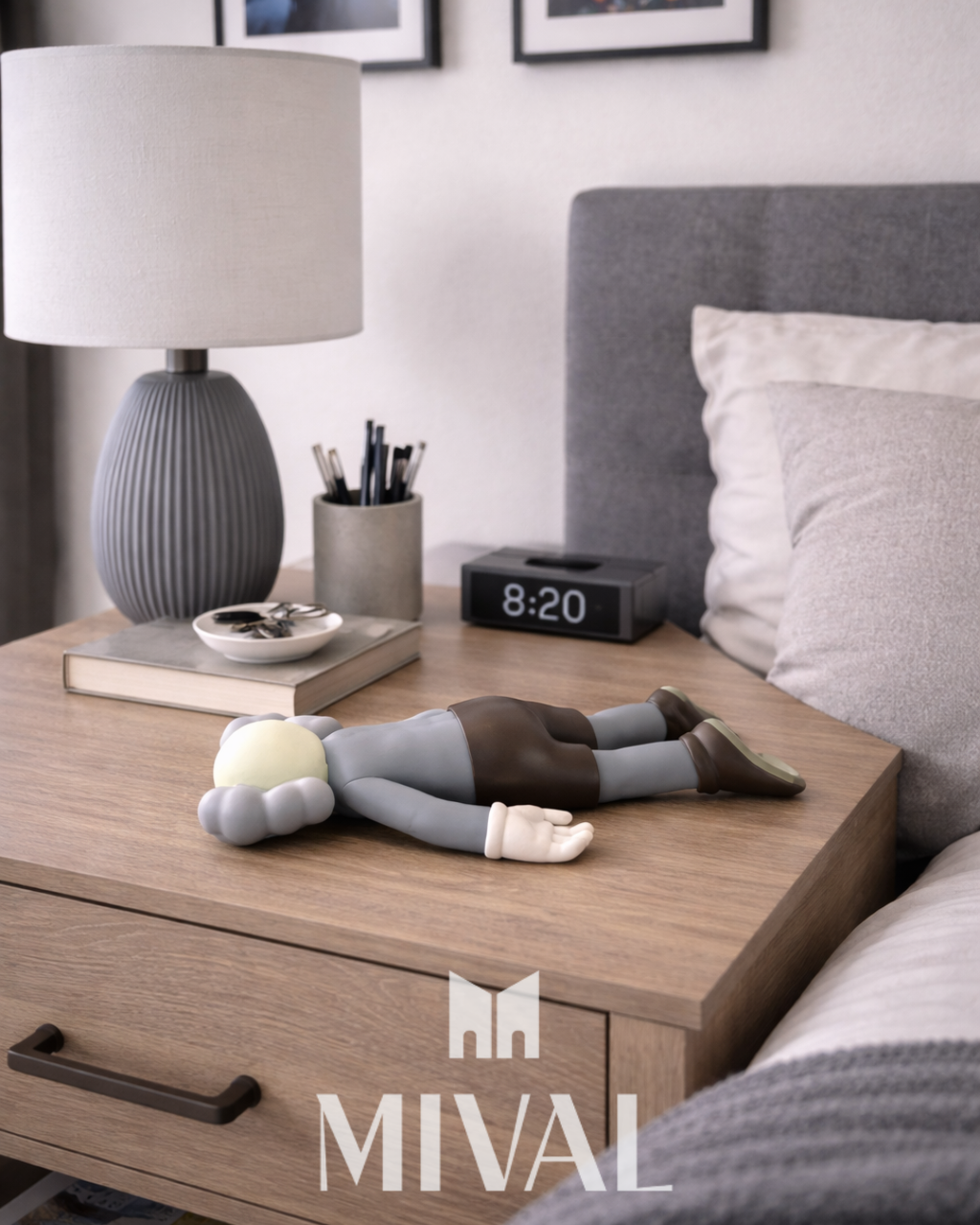 KAWS ACOSTADO