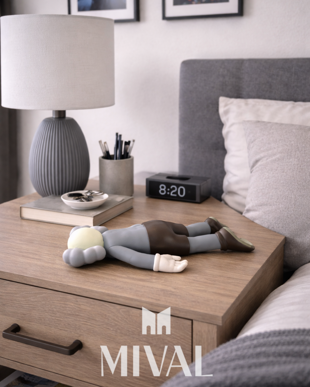 KAWS ACOSTADO