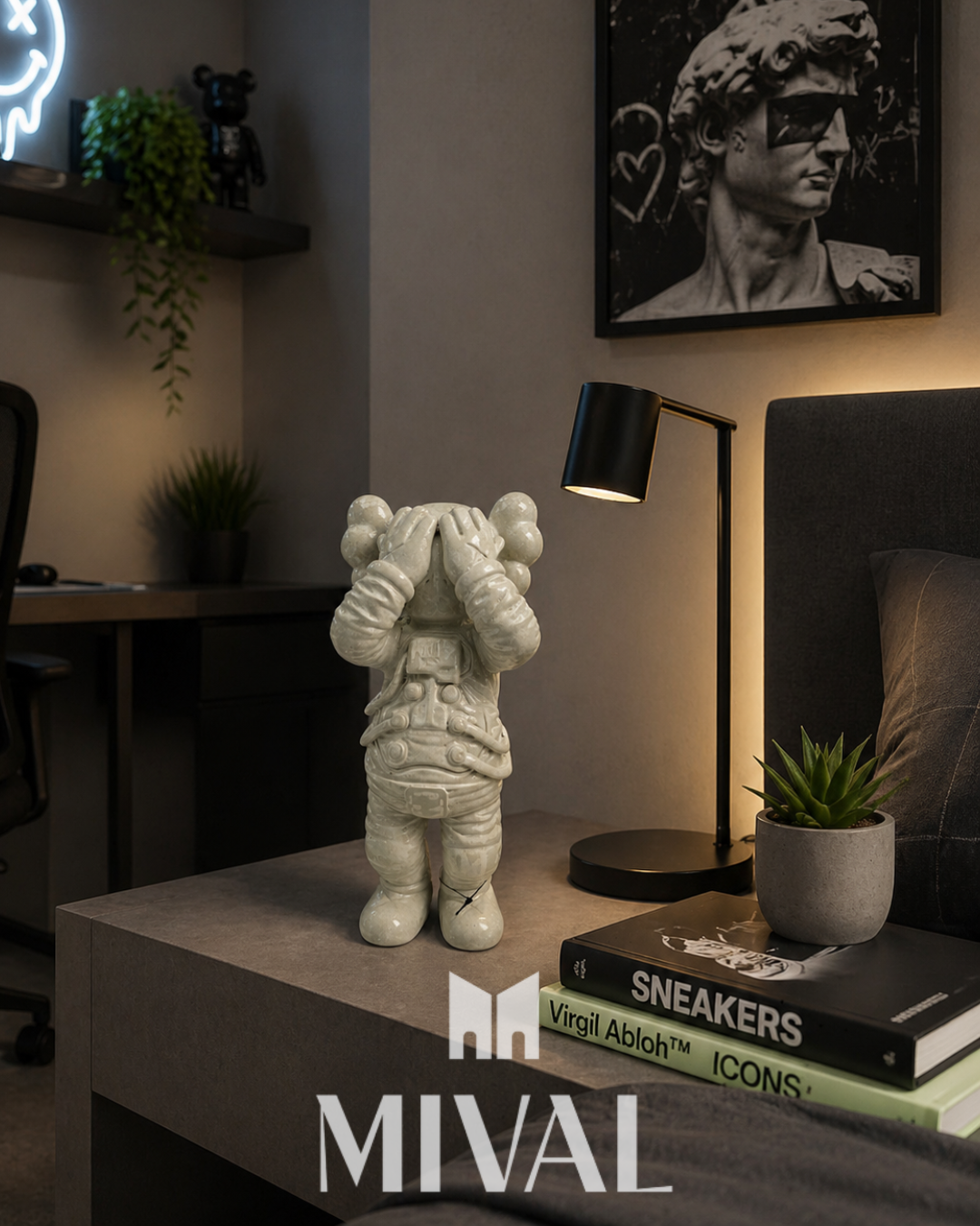 ASTRONAUTA KAWS CEMENTO