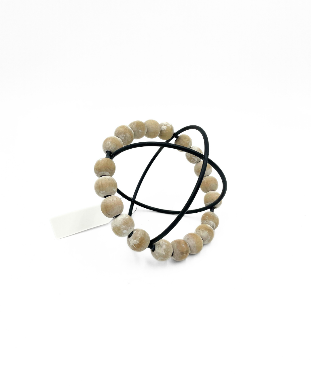 BOLA NEGRA CON BOLITAS MADERA