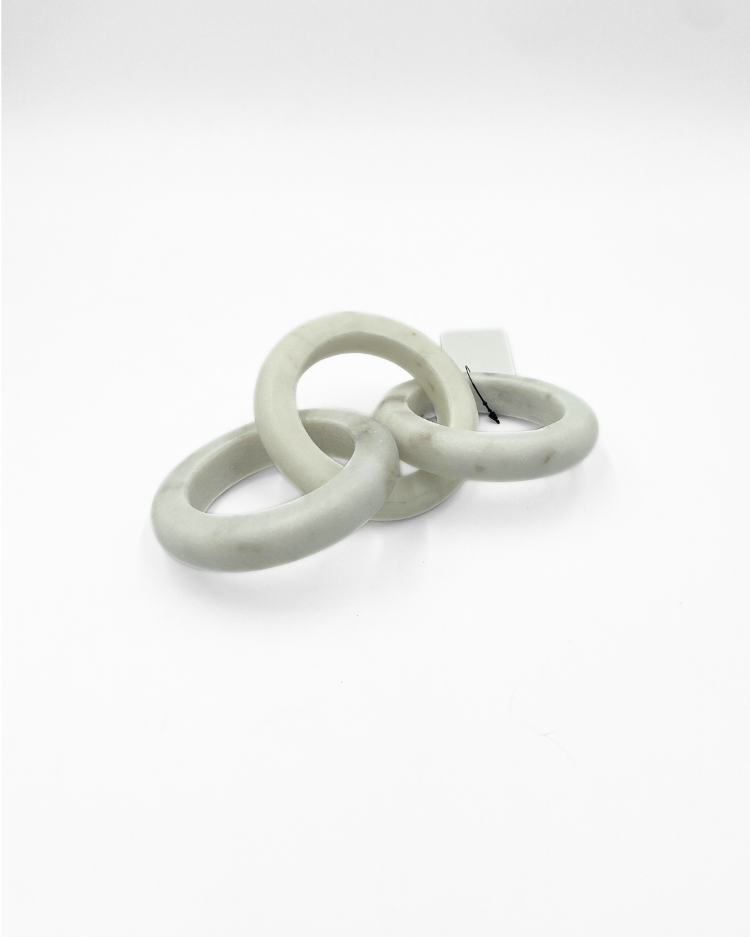 CADENA MARMOL BLANCO CIRCULO