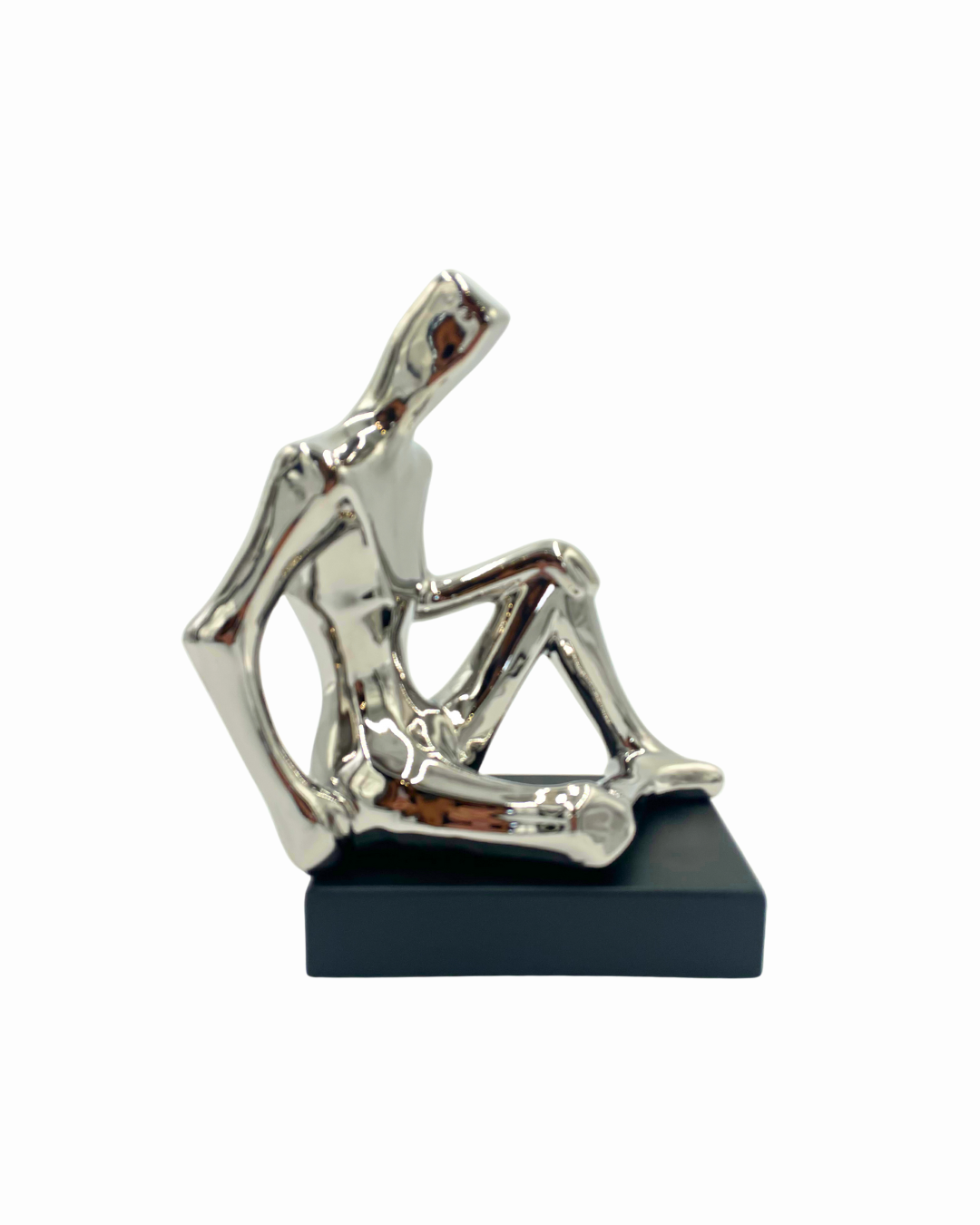 ESCULTURA HOMBRE SENTADO