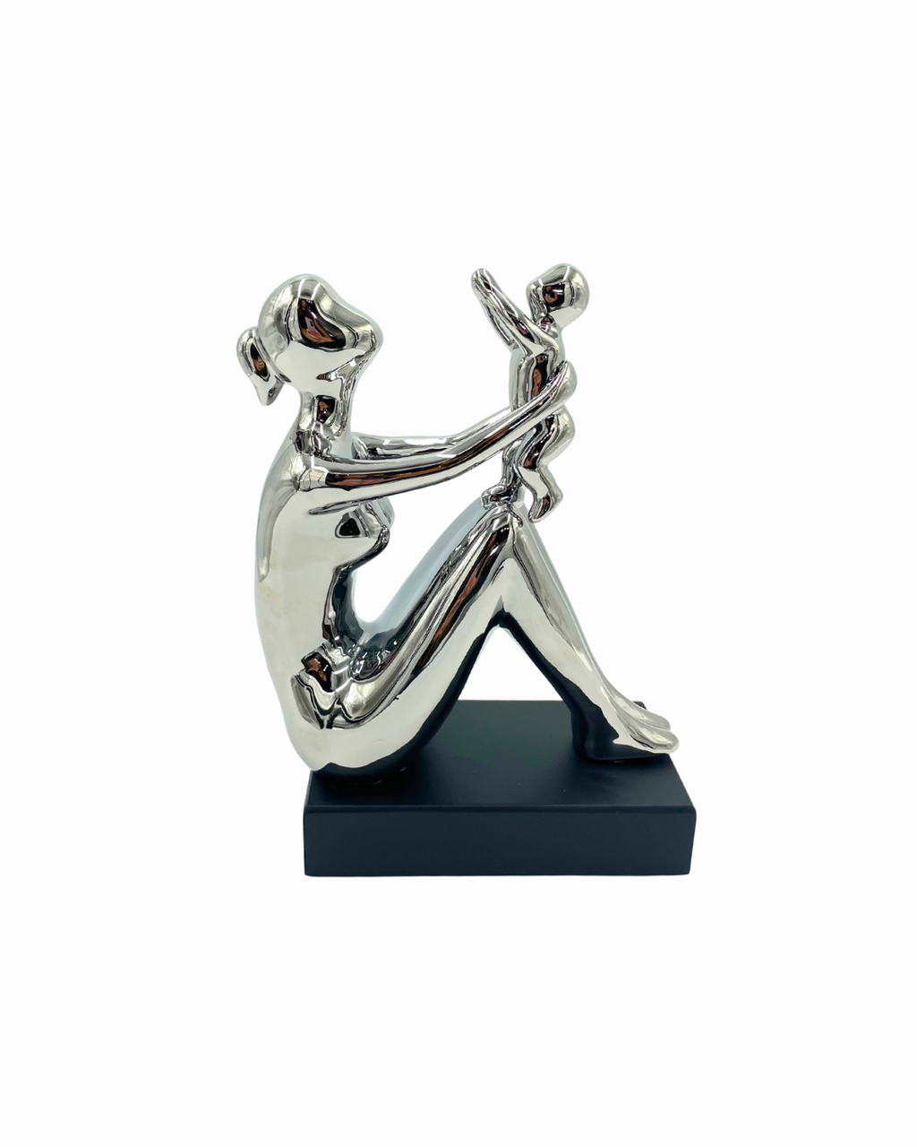 ESCULTURA MUJER CON NIÑO