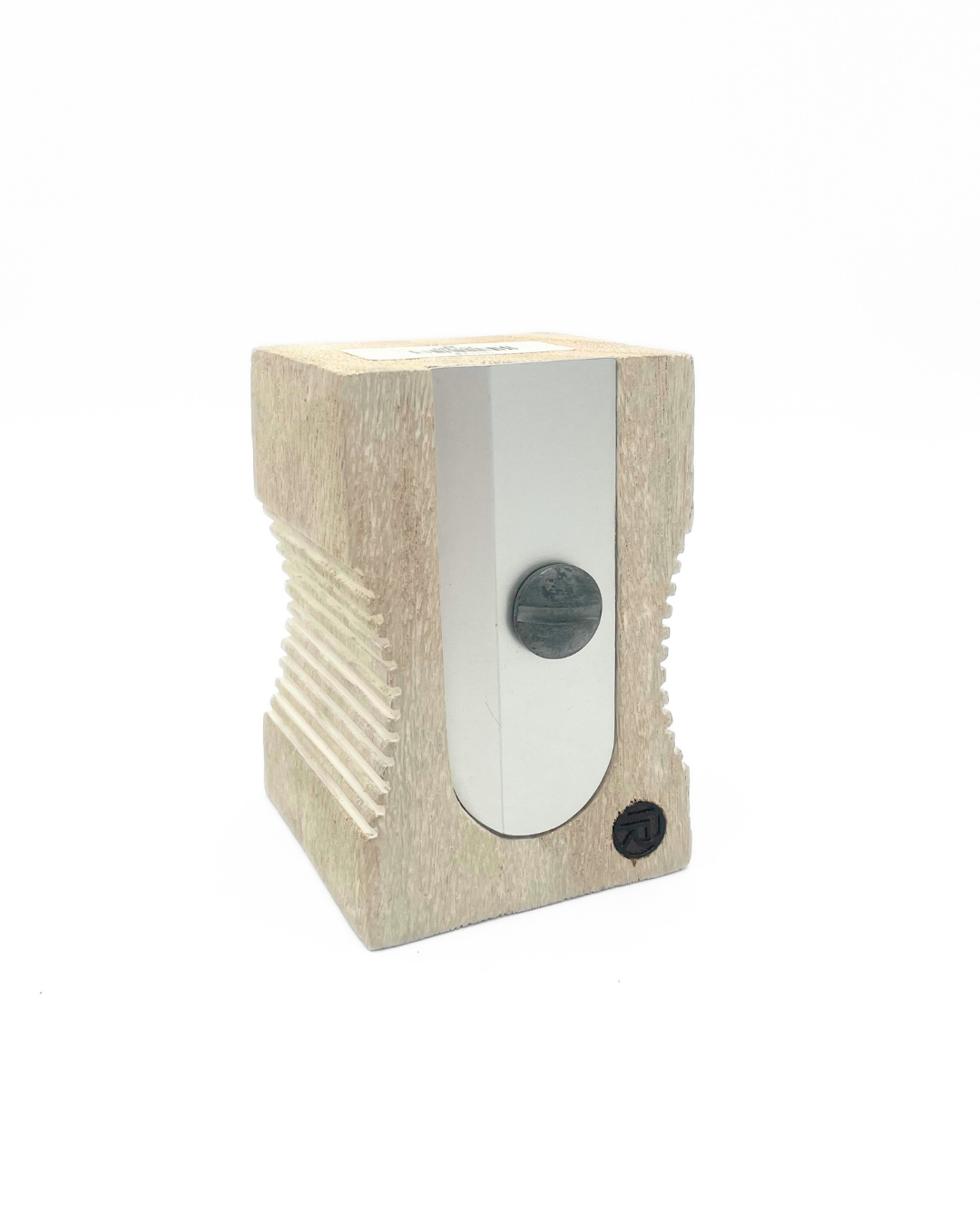 SACAPUNTAS DE MADERA