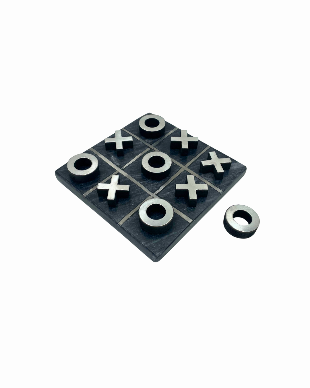 TIC TAC TOE NEGRO CON BLANCO